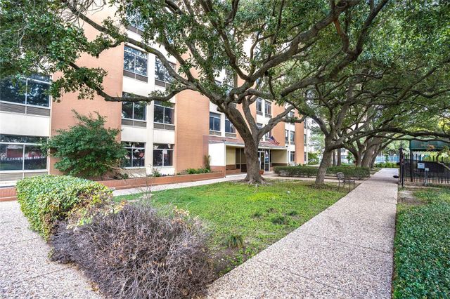 7520 Hornwood Drive 1003, Houston, TX 77036