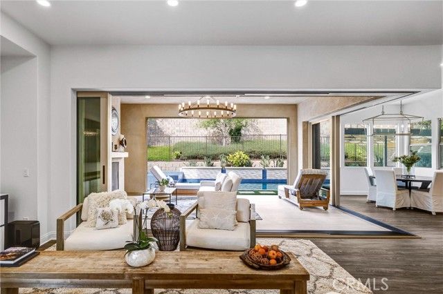 5577 Heritage Oak, Trabuco Canyon, CA 92679