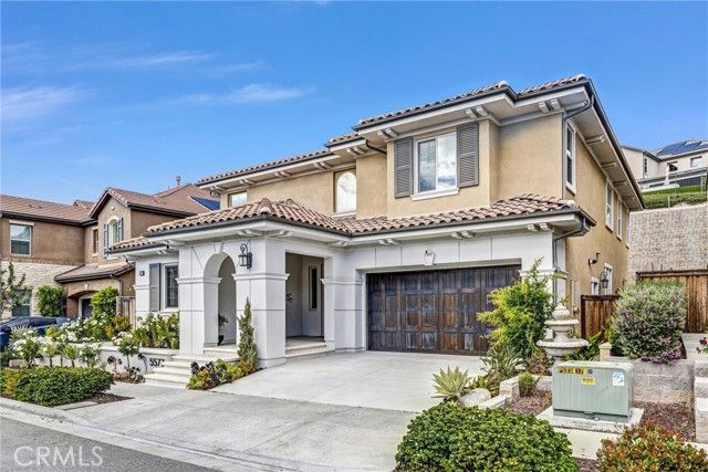 5577 Heritage Oak, Trabuco Canyon, CA 92679