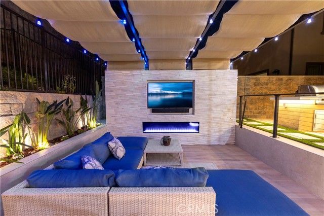 5577 Heritage Oak, Trabuco Canyon, CA 92679