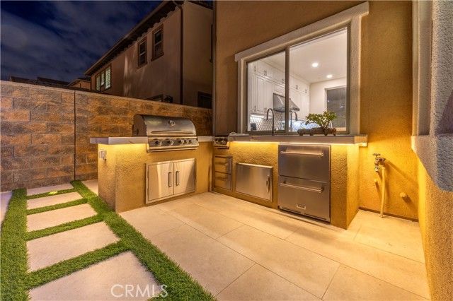 5577 Heritage Oak, Trabuco Canyon, CA 92679
