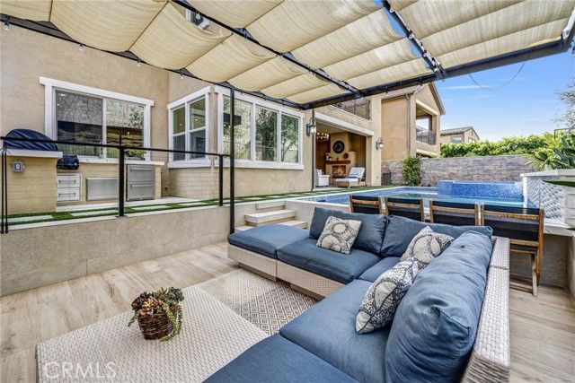 5577 Heritage Oak, Trabuco Canyon, CA 92679