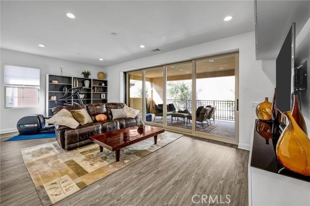 5577 Heritage Oak, Trabuco Canyon, CA 92679