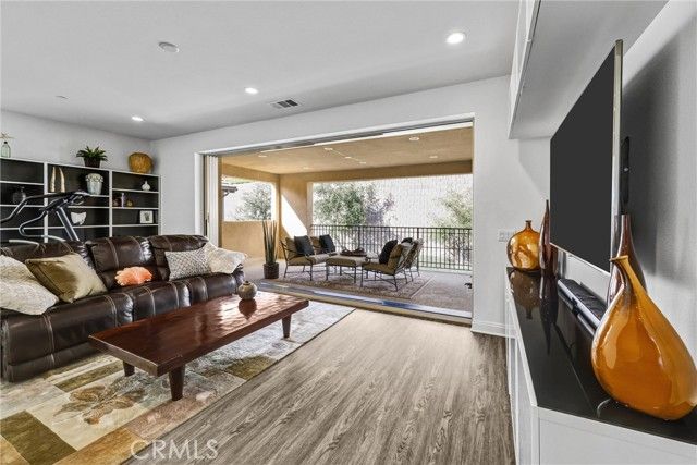 5577 Heritage Oak, Trabuco Canyon, CA 92679