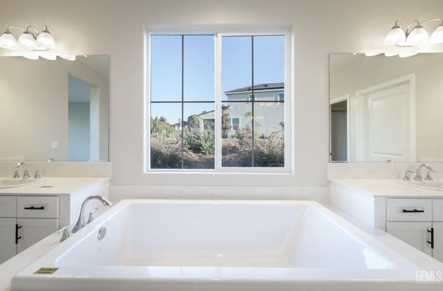5608 Levanto Street, Bakersfield, CA 93306