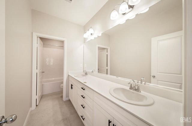 5608 Levanto Street, Bakersfield, CA 93306