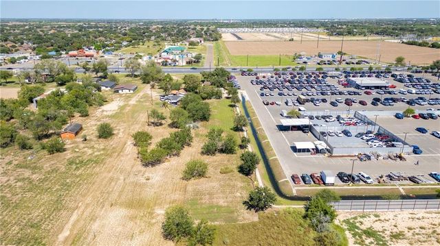 3320 W University Drive, Edinburg, TX 78539