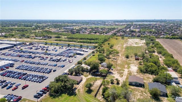 3320 W University Drive, Edinburg, TX 78539