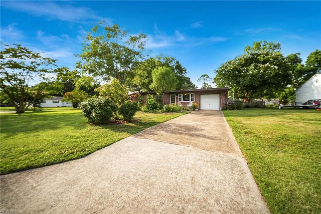 2800 N Nansemond DR, Suffolk, VA 23435