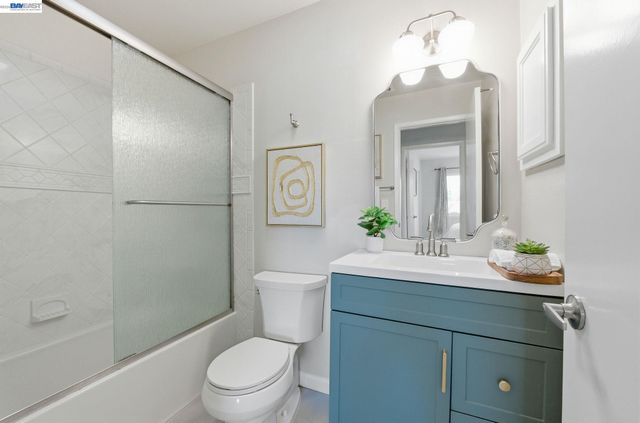 8092 Olympic Ct, Newark, CA 94560