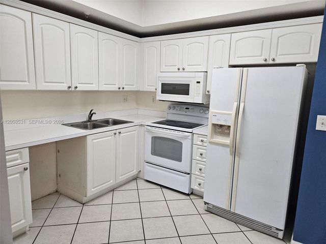 3500 Coral Way 510, Miami, FL 33145