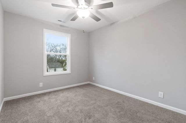 726 Perkins Ave, Clarksville, TN 37040