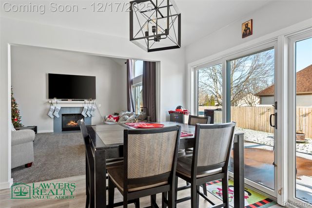 53084 Black Creek Drive, Chesterfield Township, MI 48047