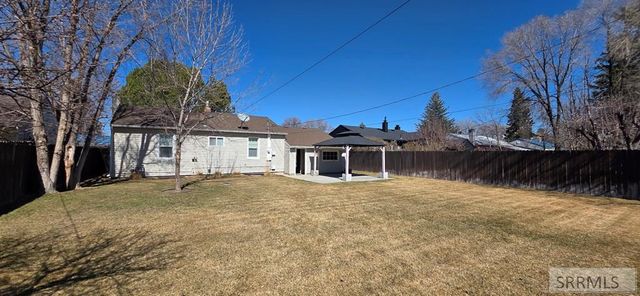 1040 10th Street, Idaho Falls, ID 83404