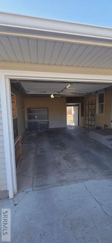 1040 10th Street, Idaho Falls, ID 83404