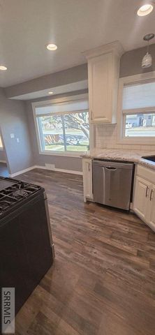 1040 10th Street, Idaho Falls, ID 83404