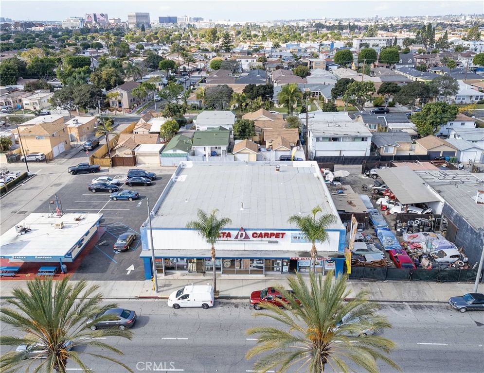979 S La Brea Avenue, Inglewood, CA 90301 — photo 2