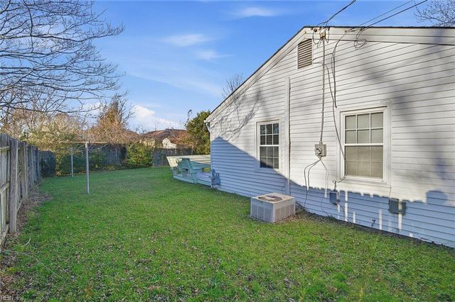 1525 Edson TER, Hampton, VA 23663