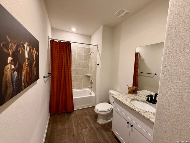 4927 CORK XING, New Braunfels, TX 78130