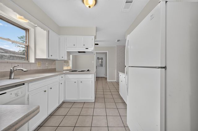 25515 Stone Mill Lane, Spring, TX 77373