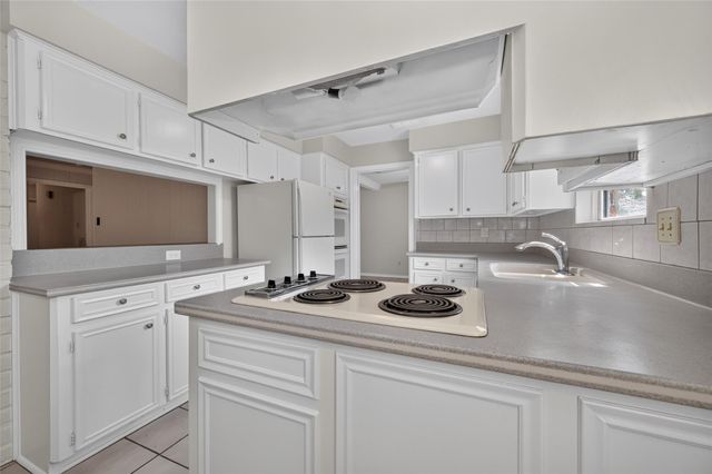 25515 Stone Mill Lane, Spring, TX 77373