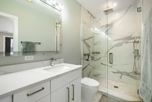 1456 N Western Avenue 1, Chicago, IL 60622