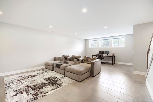 1456 N Western Avenue 1, Chicago, IL 60622