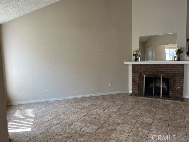 1176 N Sunflower, Covina, CA 91724