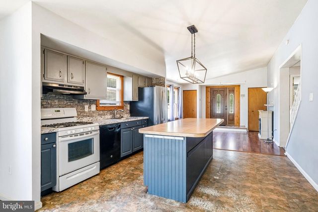 1526 OLD EGG HARBOR RD, Mays Landing, NJ 08330