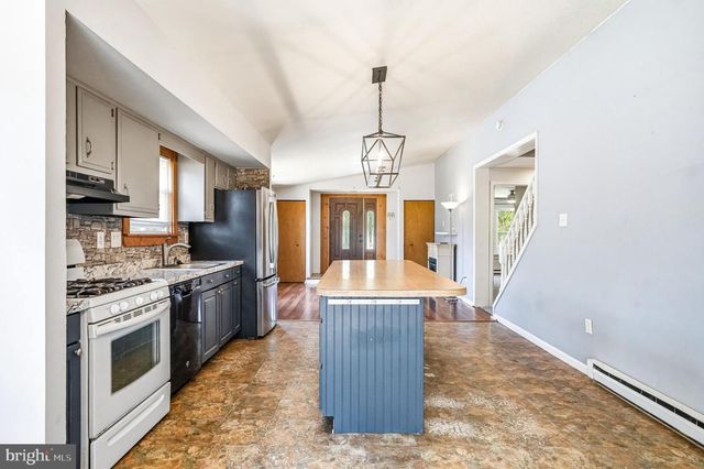 1526 OLD EGG HARBOR RD, Mays Landing, NJ 08330