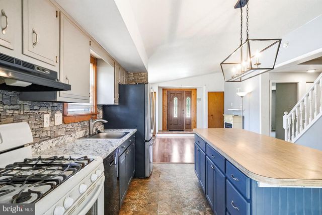 1526 OLD EGG HARBOR RD, Mays Landing, NJ 08330