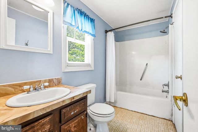 1526 OLD EGG HARBOR RD, Mays Landing, NJ 08330