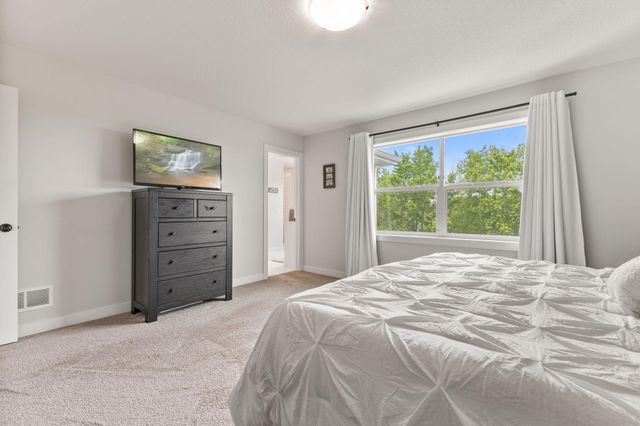 14960 143rd Avenue N, Dayton, MN 55327