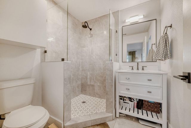 5313 Downs DR, Austin, TX 78721