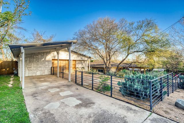 5313 Downs DR, Austin, TX 78721