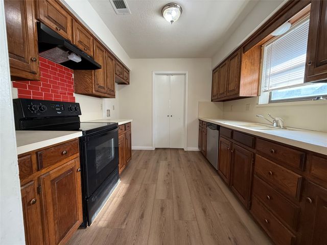 526 Post Oak Lane, Allen, TX 75002