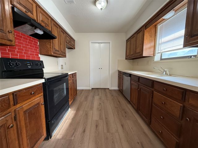 526 Post Oak Lane, Allen, TX 75002