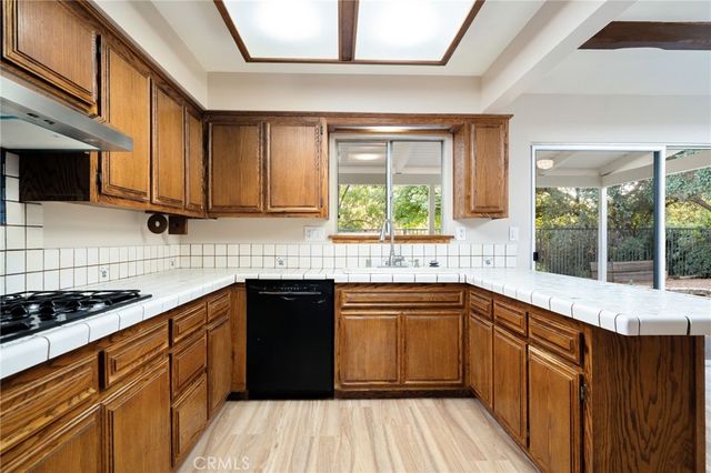 2426 W Valewood Street, San Dimas, CA 91773