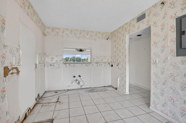 280 NW 67th Street B203, Boca Raton, FL 33487