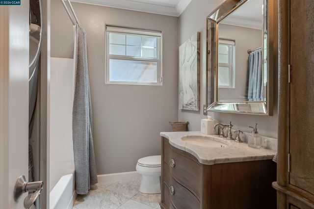 230 El Pinto, Danville, CA 94526