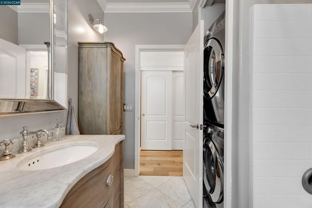 230 El Pinto, Danville, CA 94526