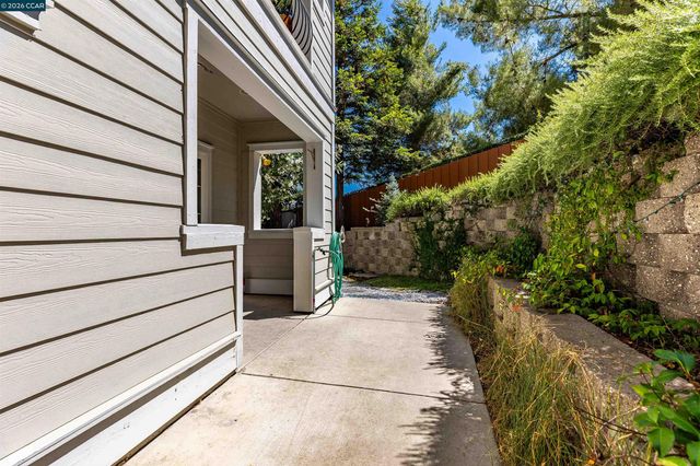 230 El Pinto, Danville, CA 94526