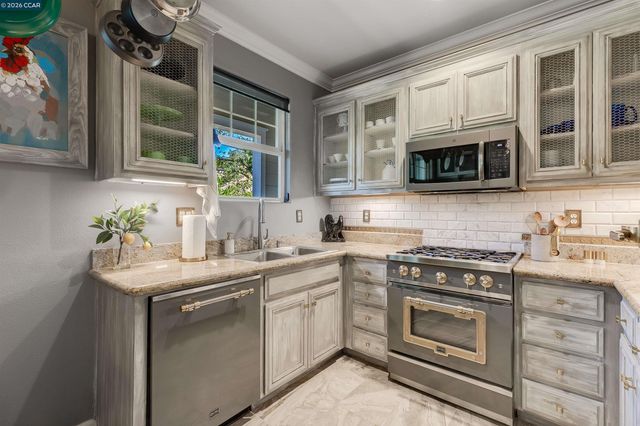 230 El Pinto, Danville, CA 94526