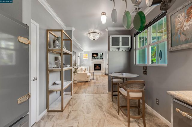 230 El Pinto, Danville, CA 94526