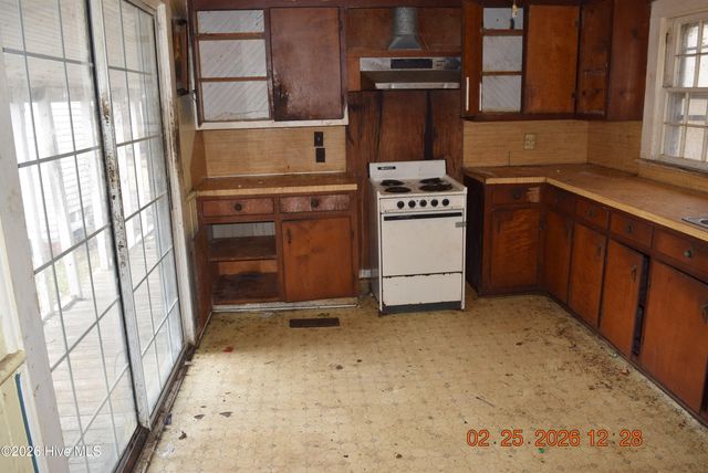 519 Church Street, Fairfield, NC 27826