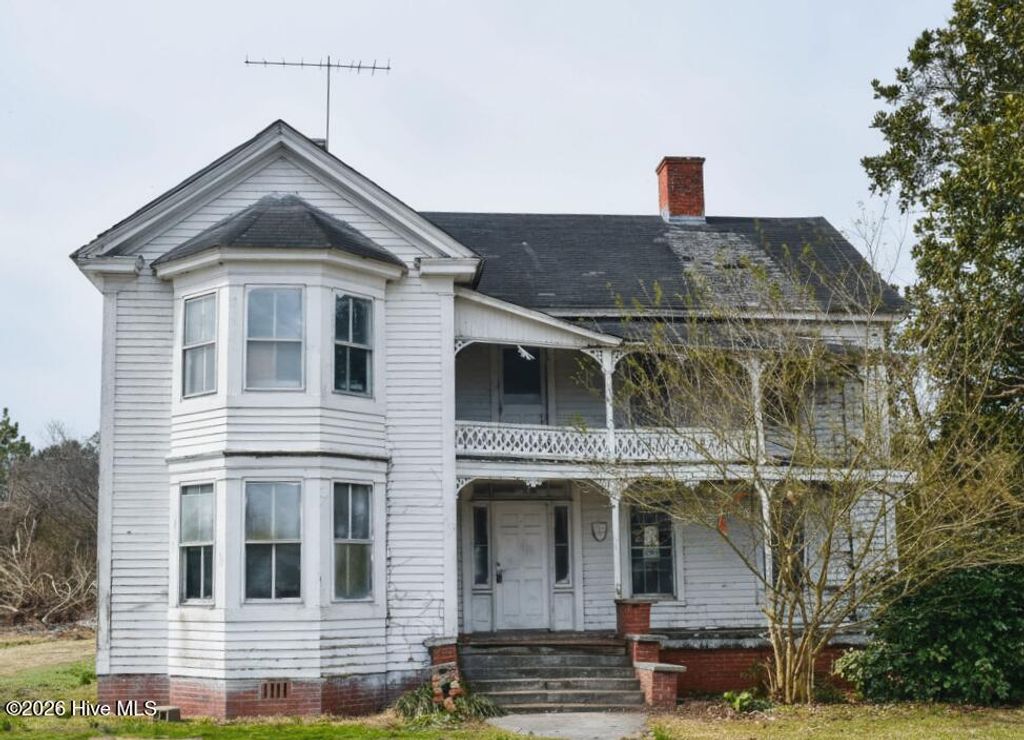 519 Church Street, Fairfield, NC 27826