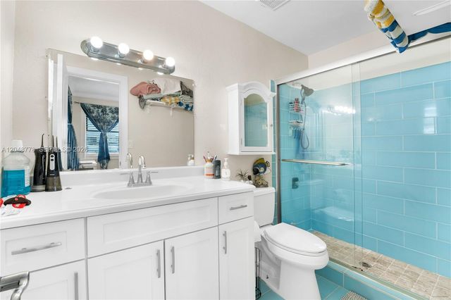 1759 W Mowry Court, Homestead, FL 33030