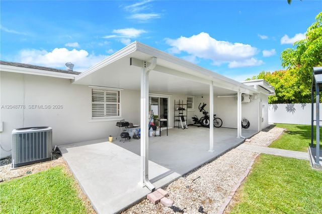 1759 W Mowry Court, Homestead, FL 33030