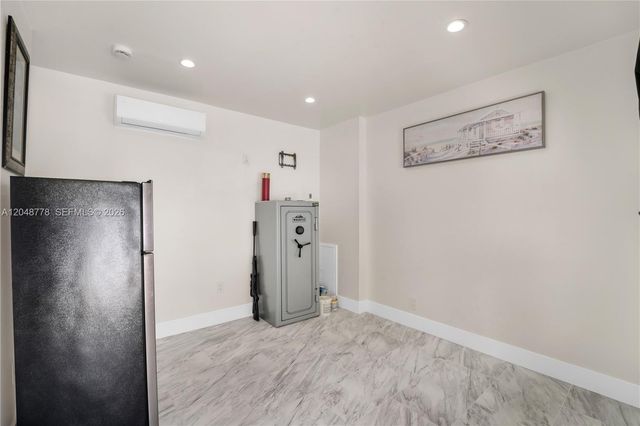 1759 W Mowry Court, Homestead, FL 33030
