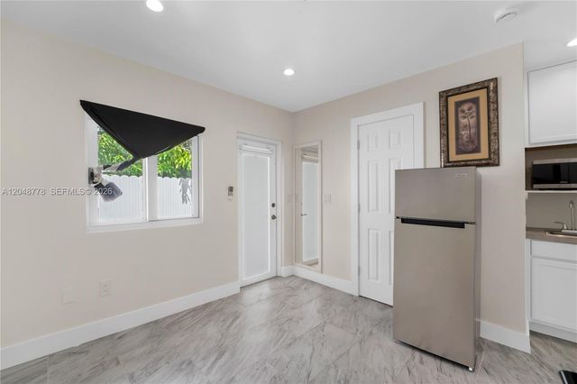 1759 W Mowry Court, Homestead, FL 33030